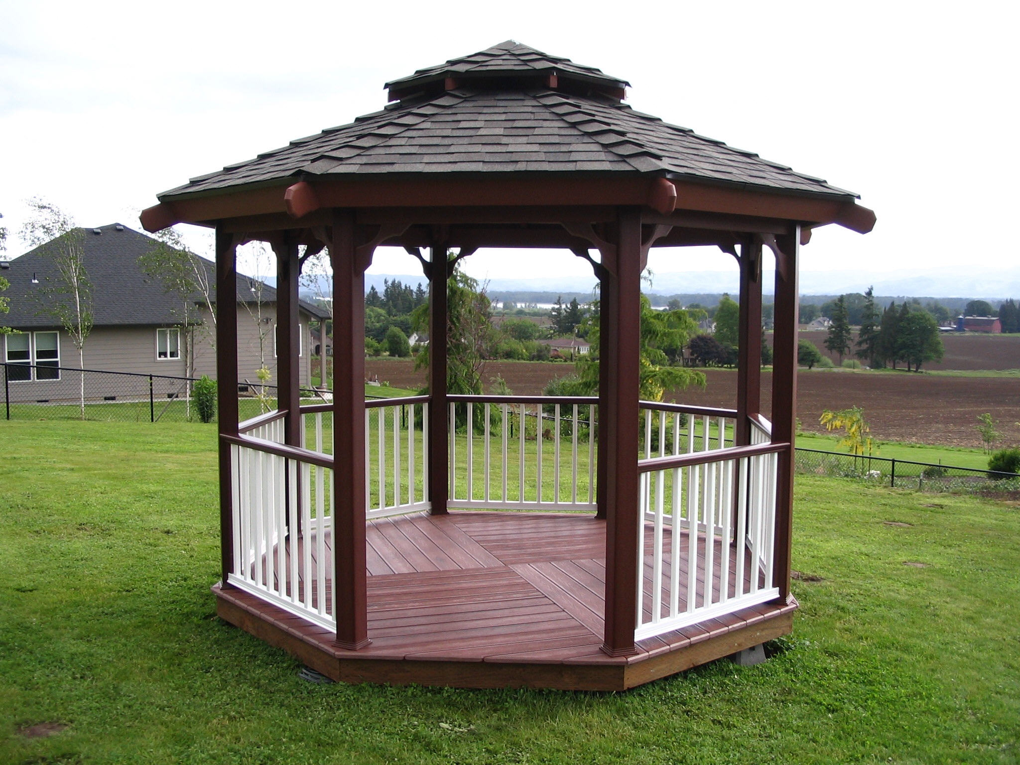 Backyard Gazebo Ideas